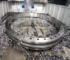 Нарезание резьбы на самоцентрирующемся столе